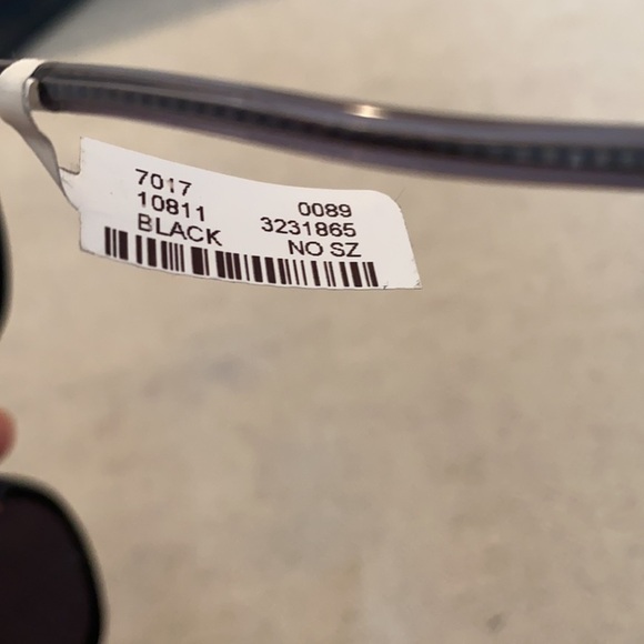 New Bottega Veneta black rectangle sun glasses main image 6